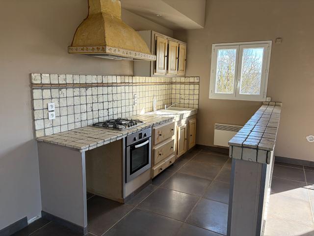 Location maison 4 pièces, 129.00m², Ambialet