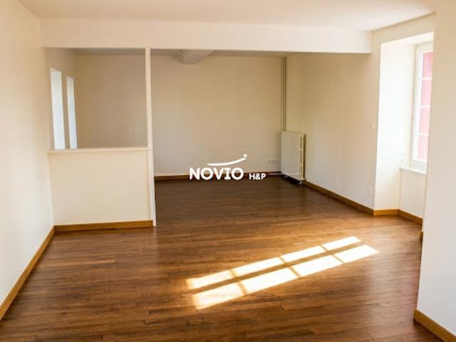 Location Maison 4 pièces 120 m2 Jaunay Marigny