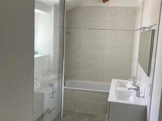 Location Maison 4 pièces 120m² BELLEVILLE 69220