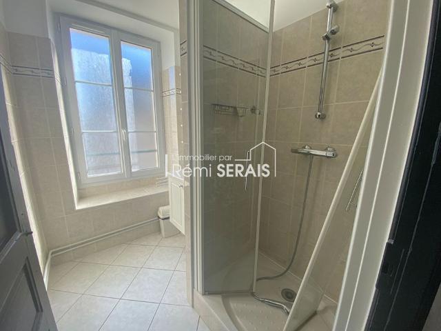 Location Maison 4 pièces 121m²