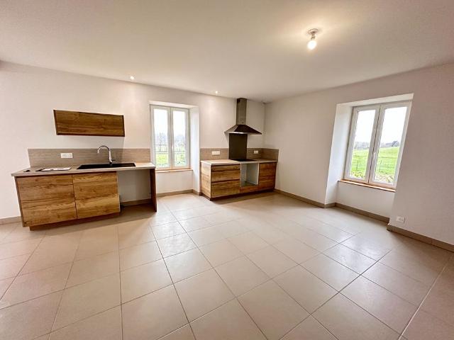 Location Maison 4 pièces 122m²