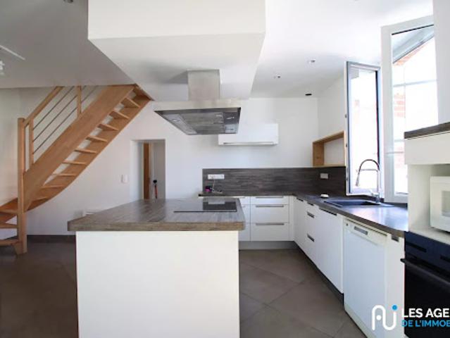 Location Maison 4 pièces 123.52 m2 Ménestreau en Villette