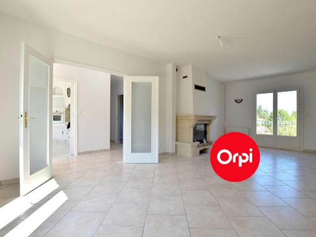 Location Maison 4 pièces 123.98 m2 Saint Pierre de Chandieu