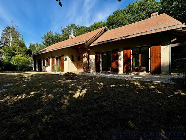 Location Maison 4 pièces 134 m2 Montfort l'Amaury