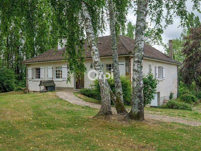 Location Maison 4 pièces 134 m2 Saint Hilaire Bonneval