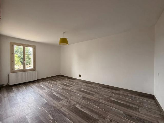 Location Maison 4 pièces 139m²