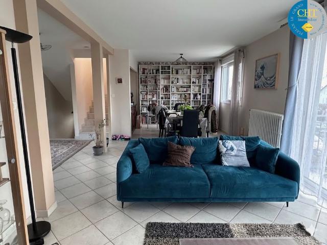 Location Maison 4 pièces 139m² GUER 56380