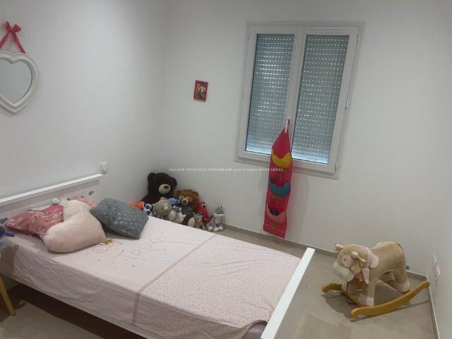 Location Maison 4 pièces 133m² GRIGNAN 26230