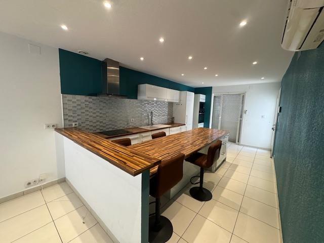 Location Maison 4 pièces 130m² LATOUR BAS ELNE 66200