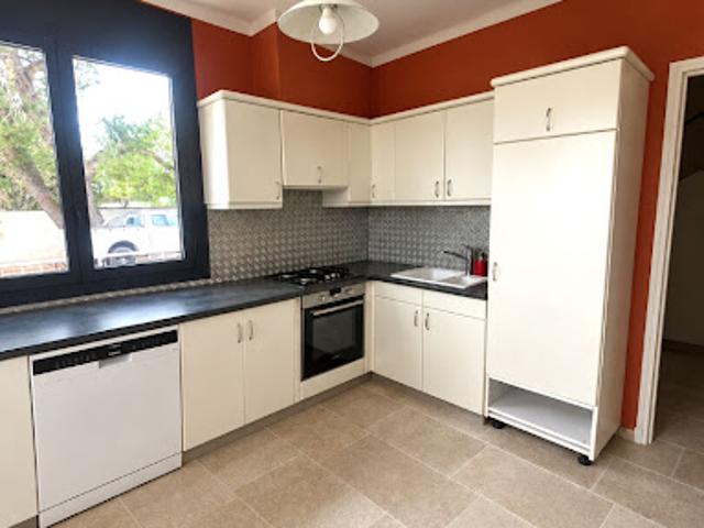 Location Maison 4 pièces 140 m2 Eyragues