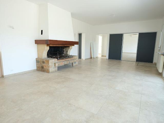 Location Maison 4 pièces 141 m2 Villeneuve Tolosane