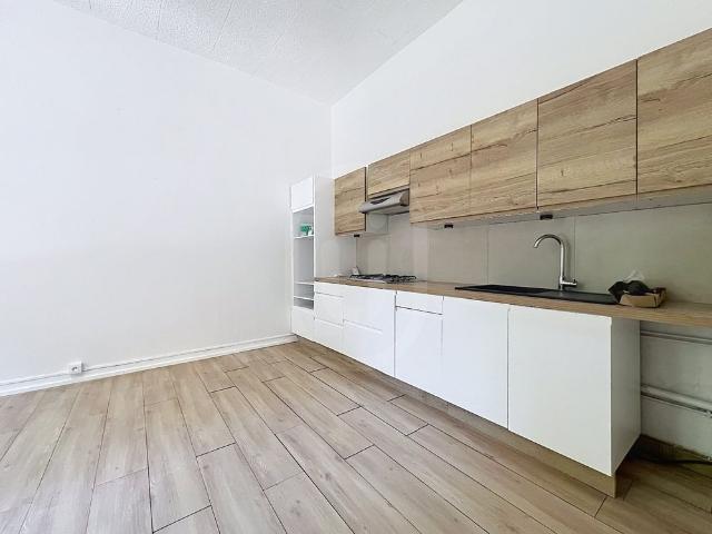 Location Maison 4 pièces 141m² MAUGUIO 34130