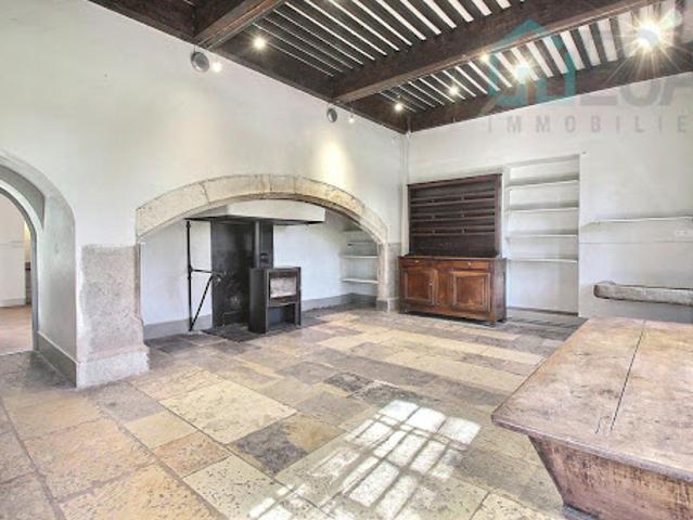 Location Maison 4 pièces 143.41 m2 Courtenay