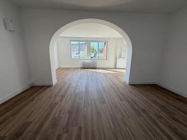 Location Maison 4 pièces 152 m2 Pommeuse