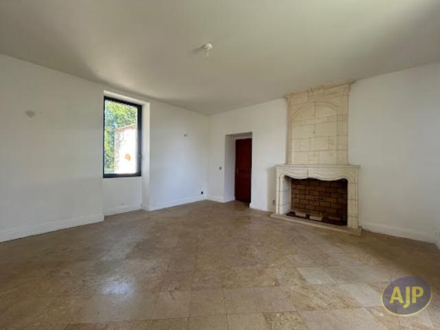 Location Maison 4 pièces 152.6 m2 Fronsac