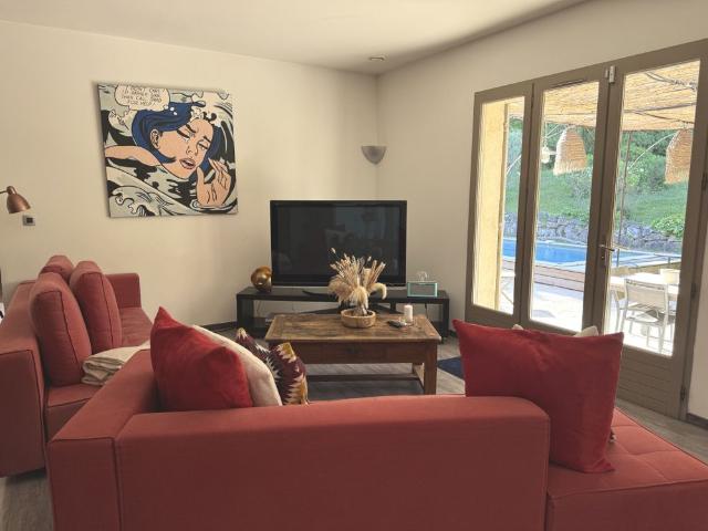 Location Maison 4 pièces 177m² CASSIS 13260