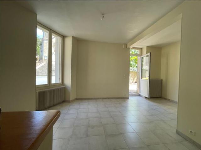 Location maison 4 pièces 56 m² à Langoiran 33550