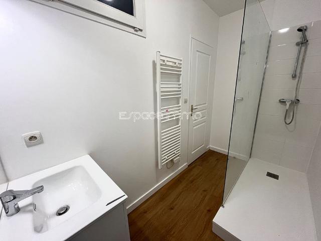 Location Maison 4 pièces 58m² MONTVILLE 76710