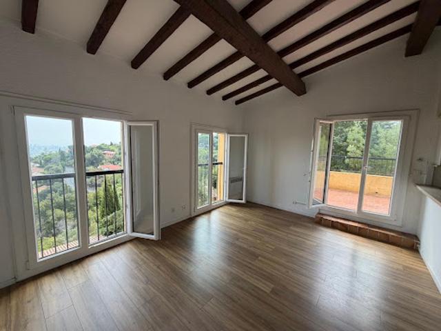 Location Maison 4 pièces 62.7 m2 Vallauris