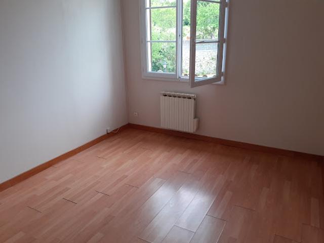 Location Maison 4 pièces 64 m2 Le Mesnil en Vallée