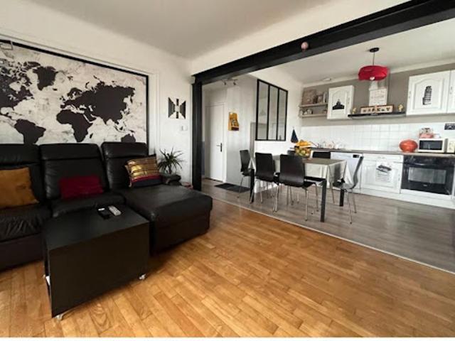 Location Maison 4 pièces 65.13 m2 La Mézière