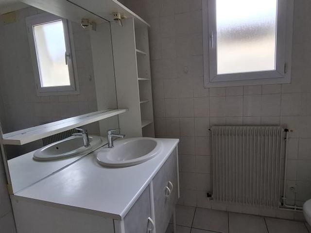 Location Maison 4 pièces 65m² COGNAC 16100