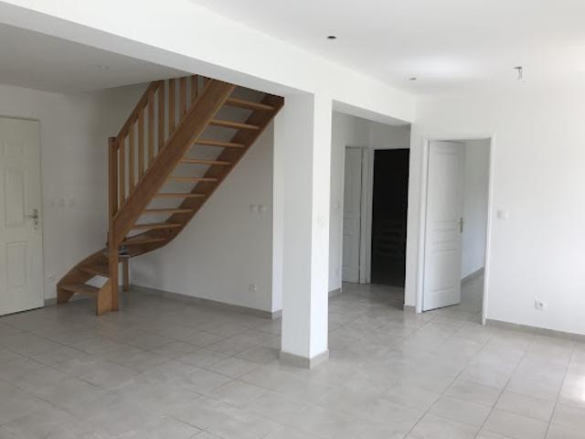 Location Maison 4 pièces 67.3 m2 Gauville la Campagne
