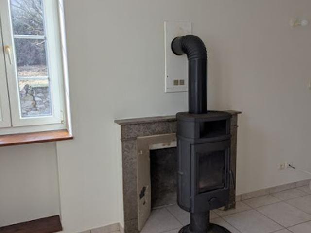 Location Maison 4 pièces 68 m2 Cornillon en Trièves