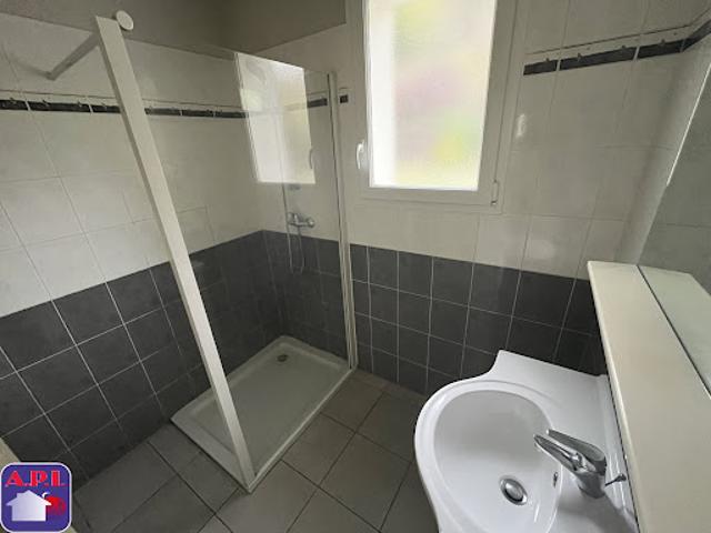 Location Maison 4 pièces 68 m2 Calmont