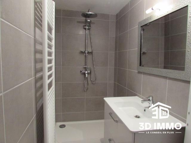 Location Maison 4 pièces 68m² SOLRE LE CHATEAU 59740