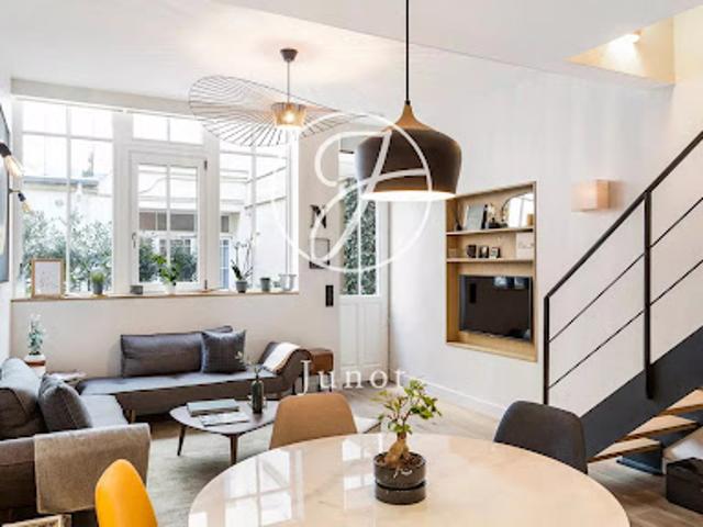 Location Maison 4 pièces 69.03 m2 Paris 6ème