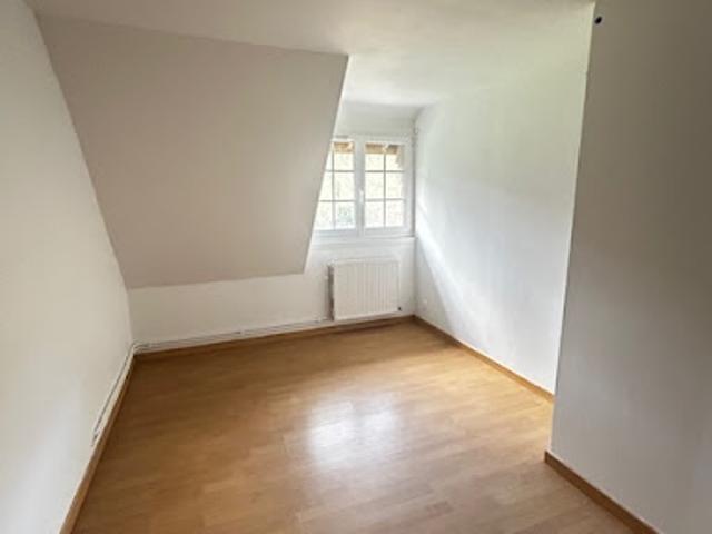 Location Maison 4 pièces 70.8 m2 Saint Germain de Tallevende la Lande Vaumont