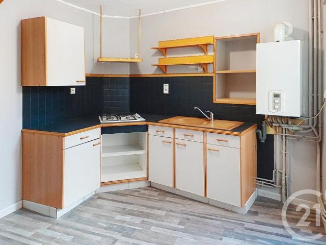 Location Maison 4 pièces 71m² GANNAT 03800