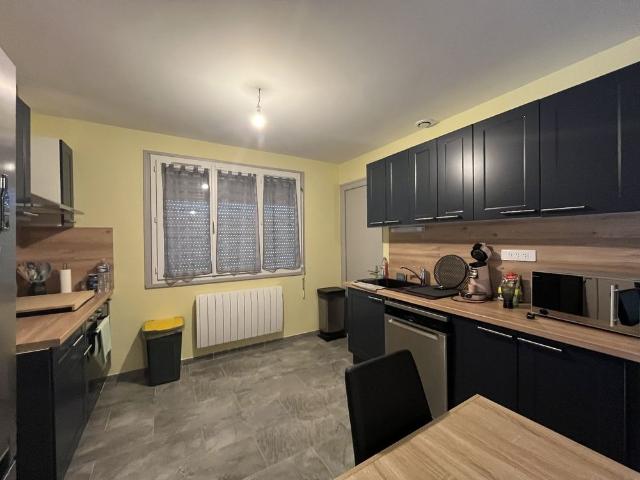 Location Maison 4 pièces 73m² JARNAC 16200