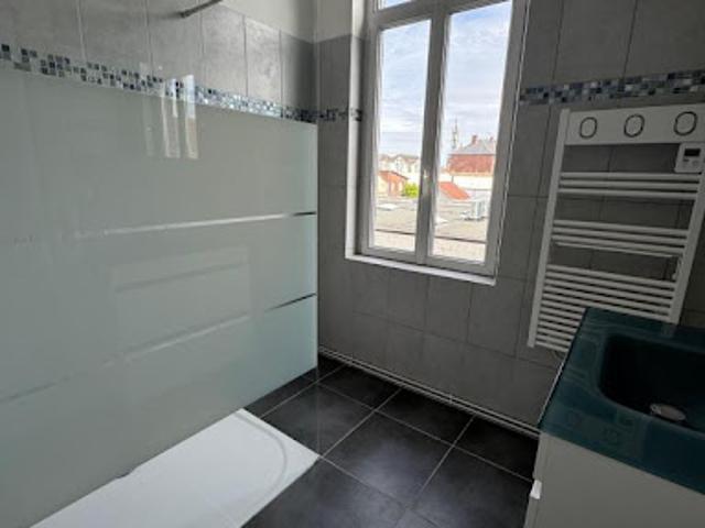 Location Maison 4 pièces 74 m2 Amiens