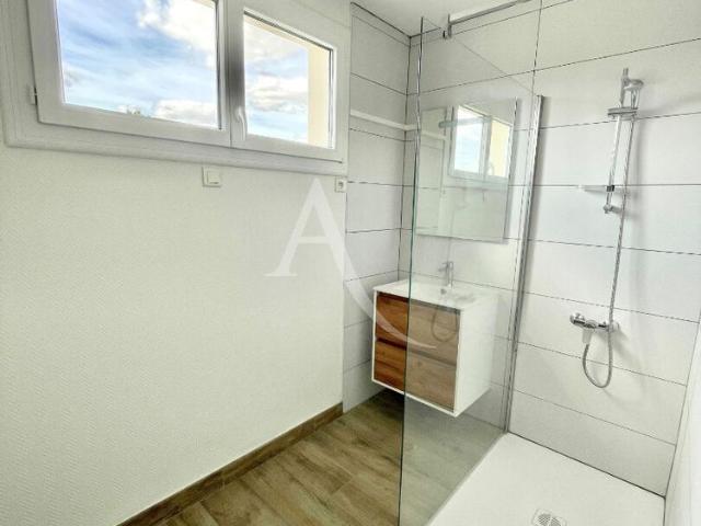 Location Maison 4 pièces 74m²