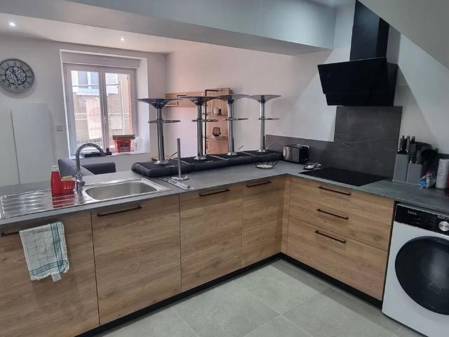 Location Maison 4 pièces 75 m2 à Pont sur Yonne