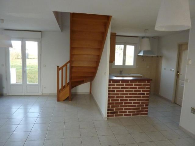 Location Maison 4 pièces 75m² POIX DE PICARDIE 80290