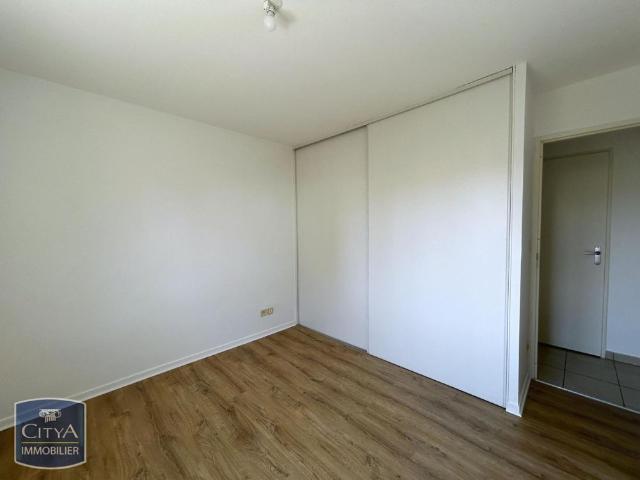 Location Maison 4 pièces 76m² PIERRELATTE 26700