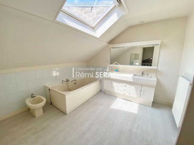 Location Maison 4 pièces 76m²