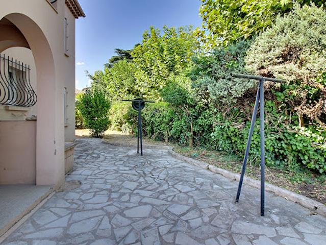 Location Maison 4 pièces 78.4 m2 Draguignan