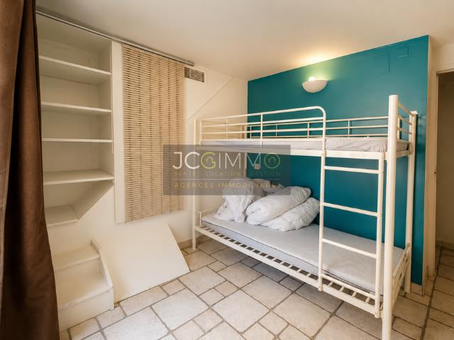 Location Maison 4 pièces 78m² PUGET VILLE 83390