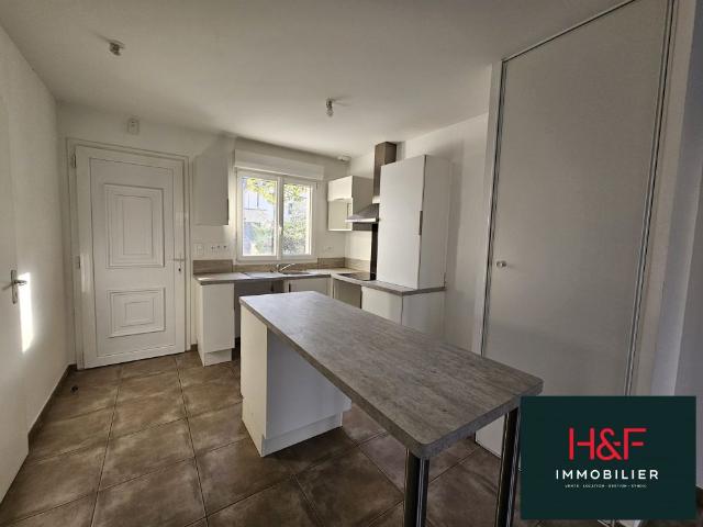Location Maison 4 pièces 79m² CORMELLES LE ROYAL 14123