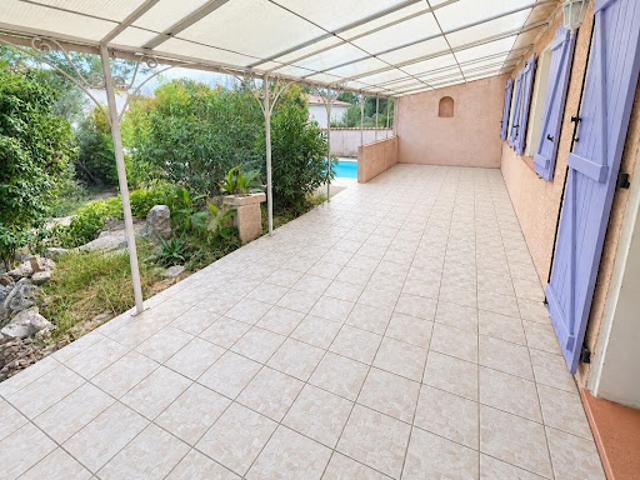 Location Maison 4 pièces 80 m2 La Fare les Oliviers