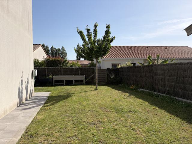 Location Maison 4 pièces 80 m2 Saint Julien de Concelles