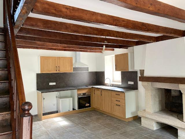 Location Maison 4 pièces 80 m2 Saint Laurent les Eglises