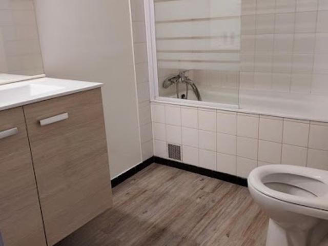 Location Maison 4 pièces 80 m2 Villegailhenc