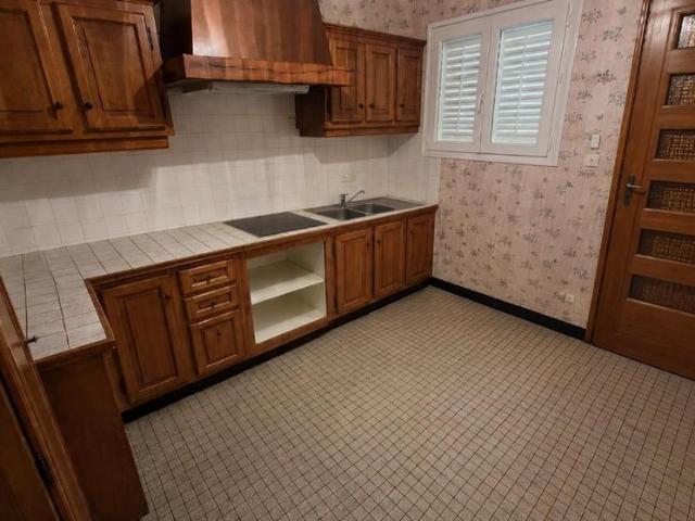Location Maison 4 pièces 80m² CHAMPIGNY SUR VEUDE 37120