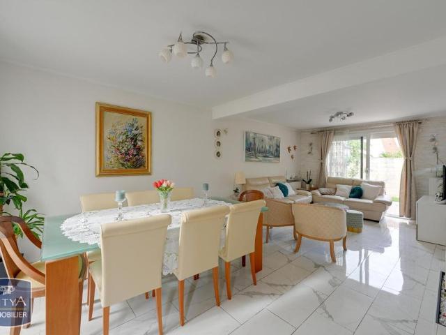 Location Maison 4 pièces 81m² ANTONY 92160
