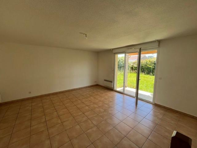 Location Maison 4 pièces 81m² FLEURANCE 32500